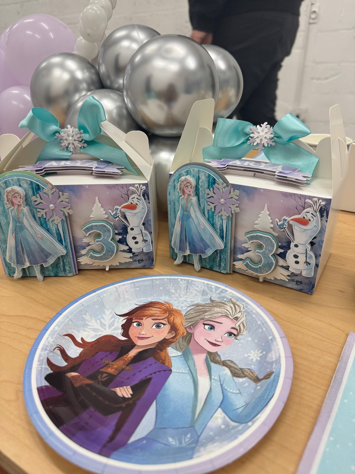 Frozen Ganle boxes/ Elsa favor boxes