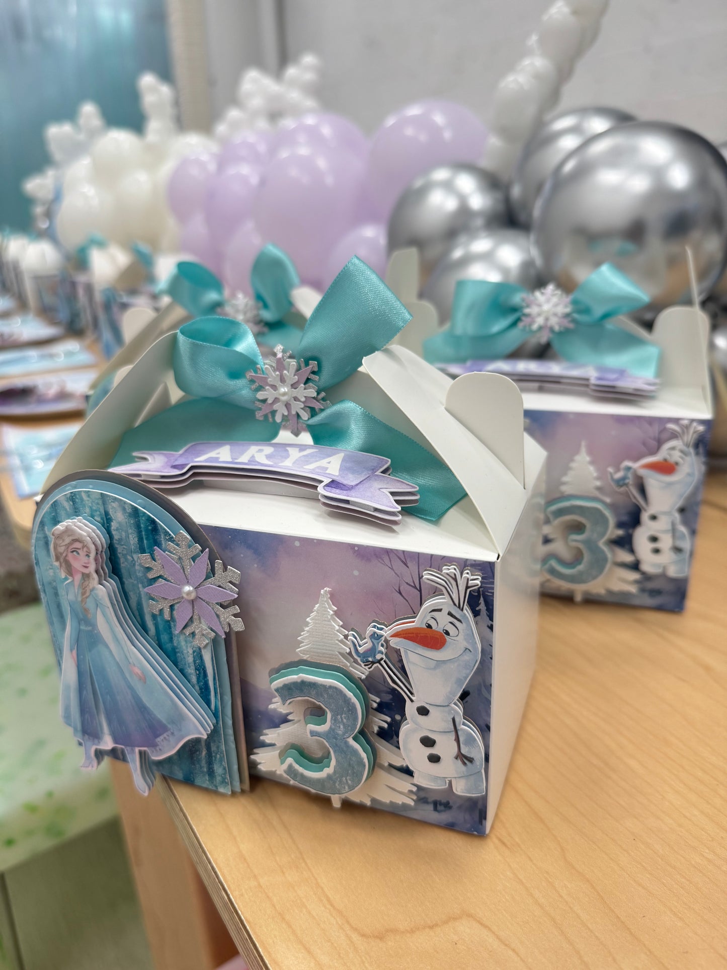 Frozen Ganle boxes/ Elsa favor boxes