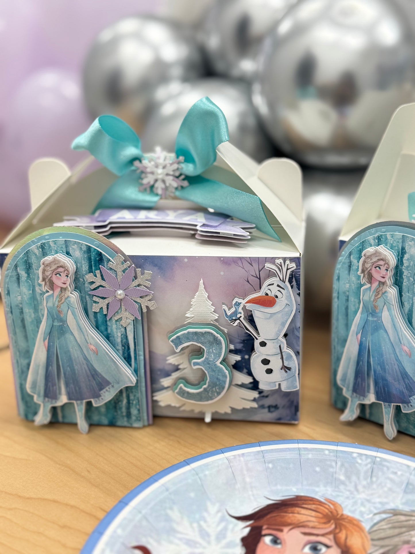 Frozen Ganle boxes/ Elsa favor boxes