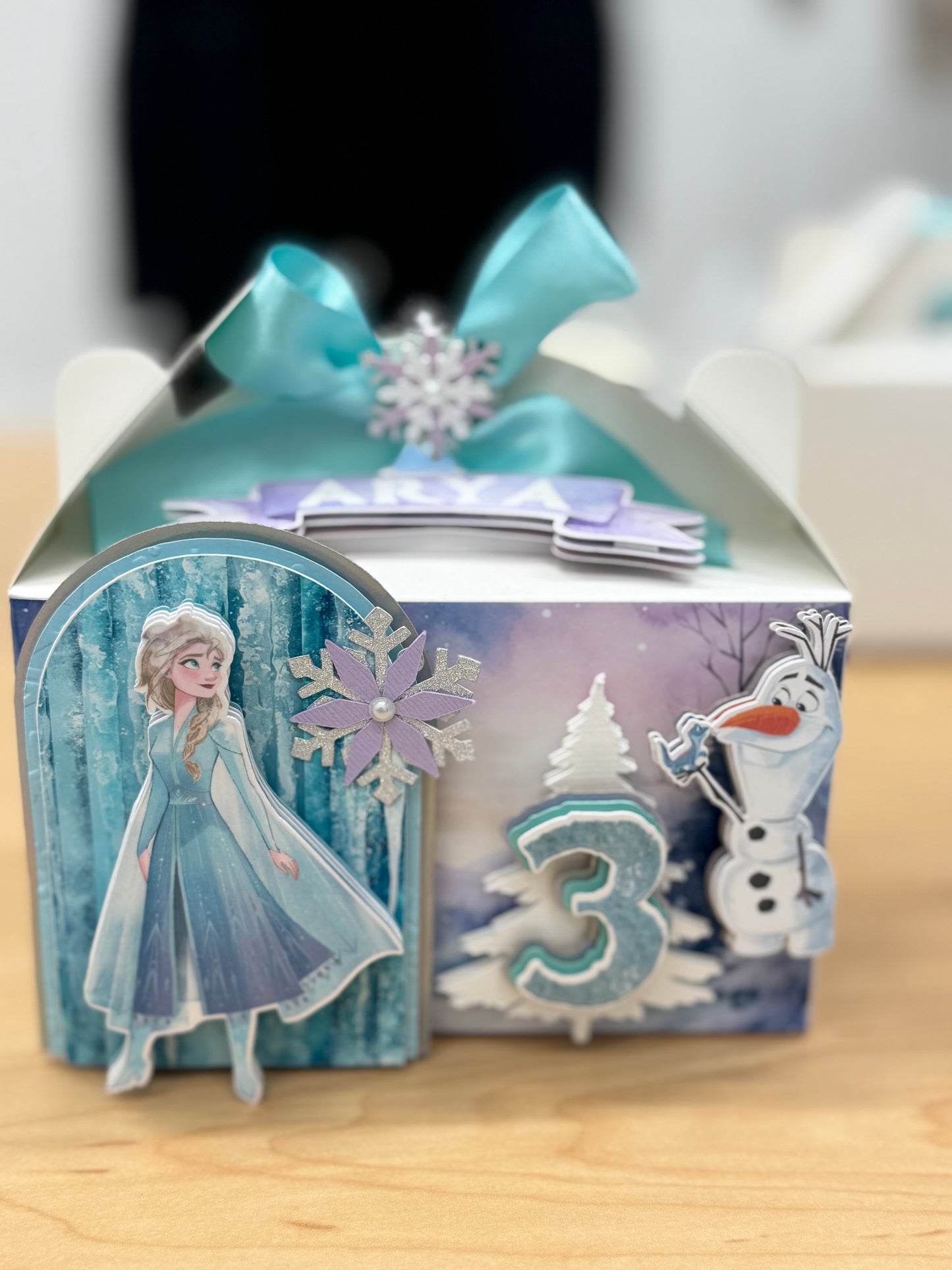 Frozen Ganle boxes/ Elsa favor boxes