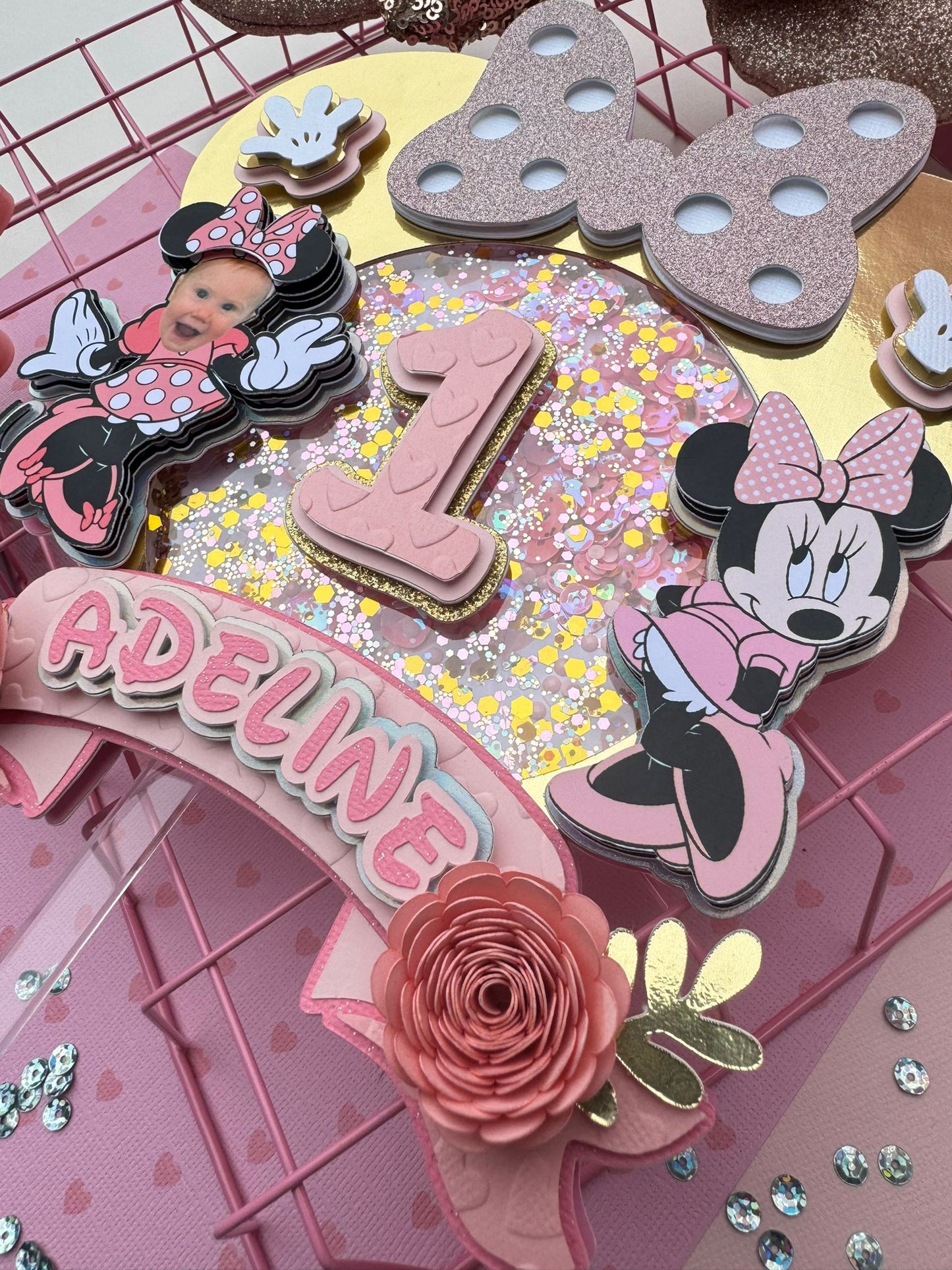 Minnie cake topper