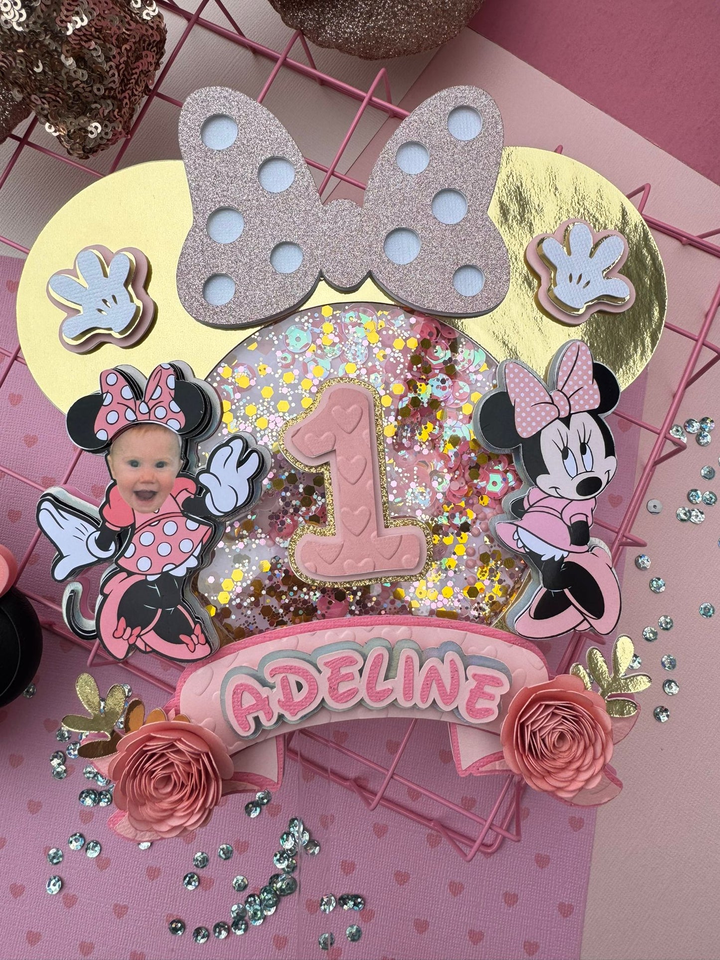 Minnie cake topper