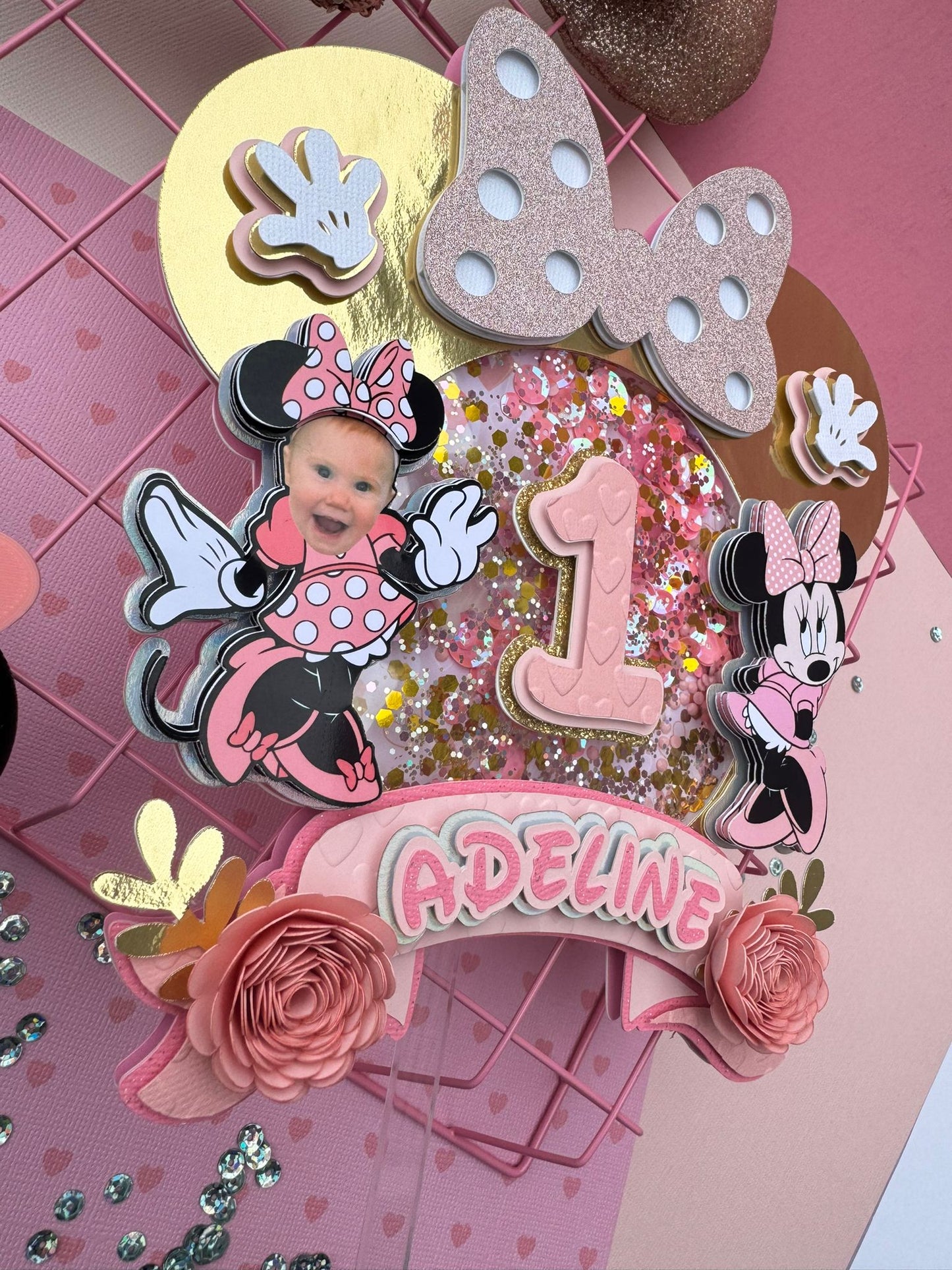Minnie cake topper
