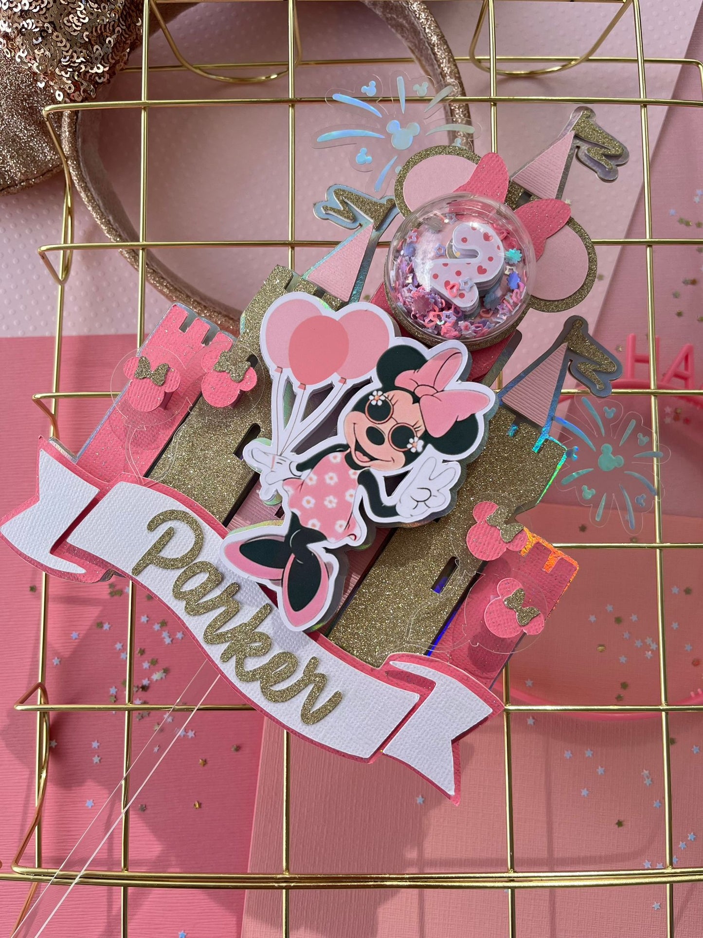 Minnie cake topper