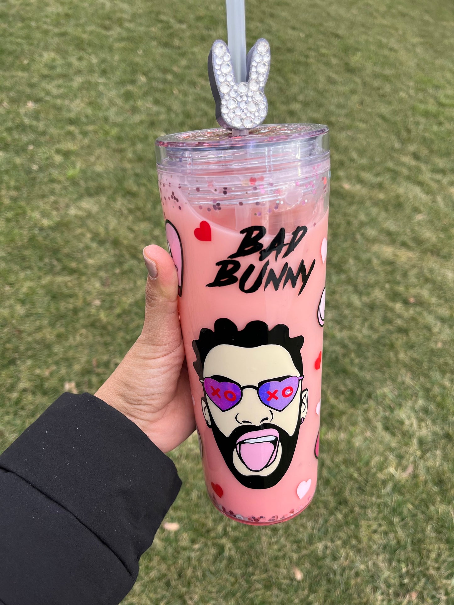 Bad Bunny Snow Globe Tumbler / Bad bunny tumbler / Bad bunny cup / Bad bunny custom tumbler