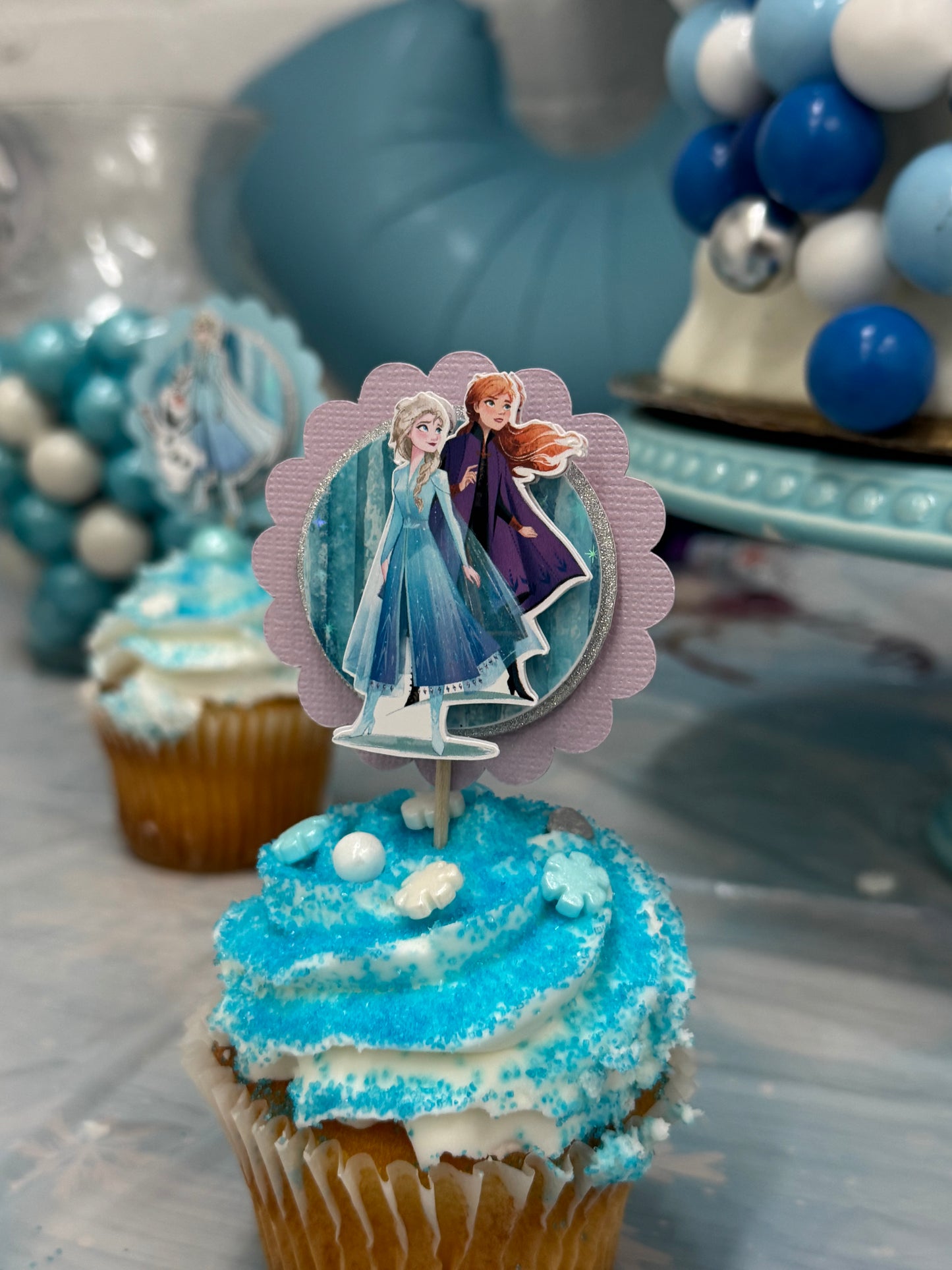 Frozen cupcake toppers/ Frozen party decoe
