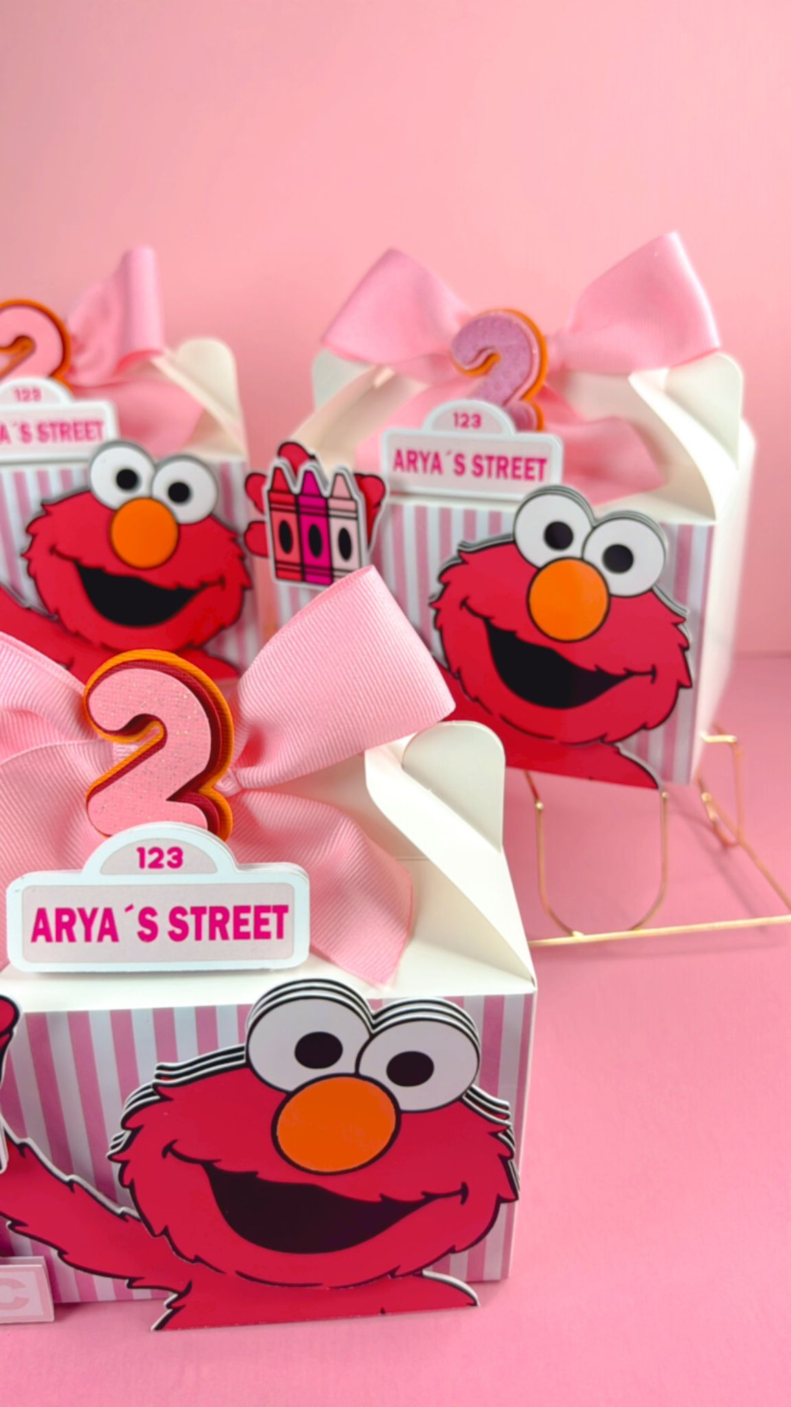 ELMO FAVOR BOXES